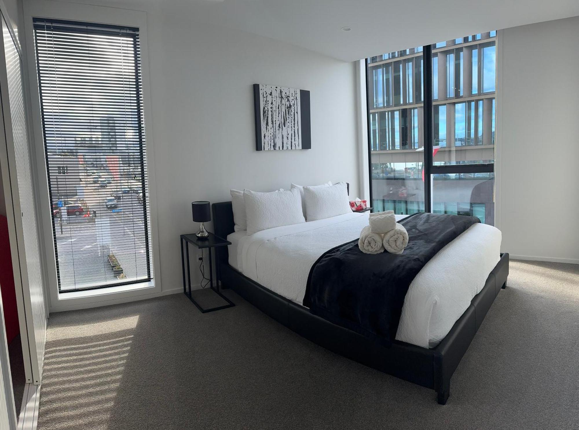 2 Bedrooms Apprtmt Plus Underground Parking In Cbd Christchurch Ngoại thất bức ảnh